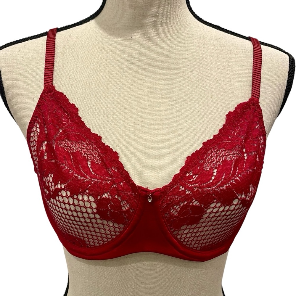 Le Mystere Allure Lace Unlined Red Bra - Picture 3 of 7